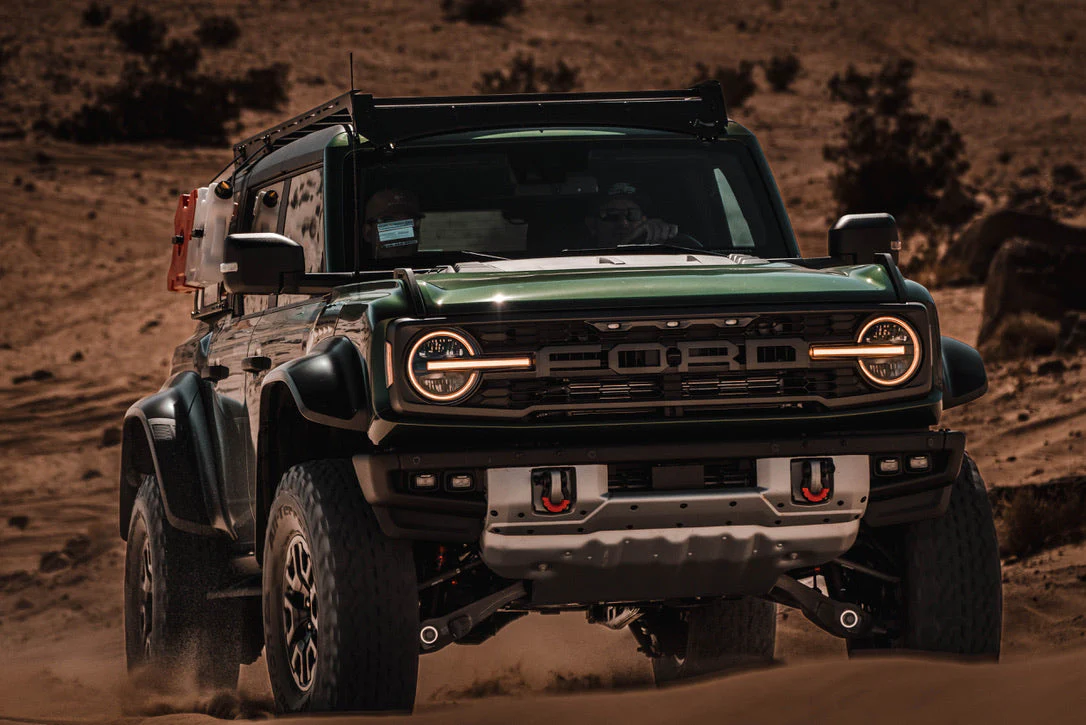 TrailRax Modular Roof Rack For The Ford Bronco 4-Door - Image 21